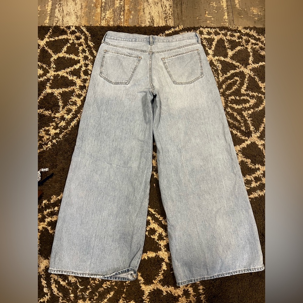 Women’s Light Wash Mid Rise Wide Leg Jeans Size 14 - Picture 4 of 6